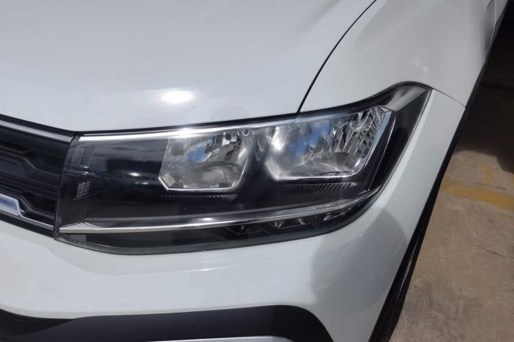 Used Volkswagen T-Cross 2023 Revised 1.5L Automatic Fashion Edition Left Front Headlight