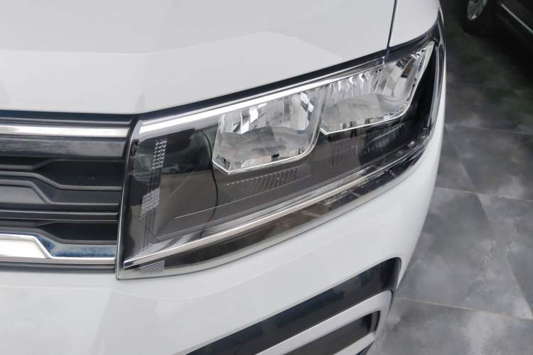 Used Volkswagen T-Cross 2023 Revised 1.5L Automatic Fashion Edition Left Front Headlight
