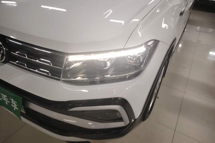 Used Volkswagen T-Cross 2023 300TSI DSG Comfort Edition Left Front Headlight