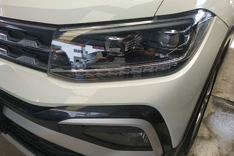 Used Volkswagen T-Cross 2023 300TSI DSG Comfort Edition Left Front Headlight