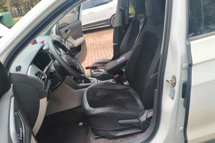 Used Volkswagen T-Cross 2023 1.5L Automatic Comfort Edition Left Front Seat