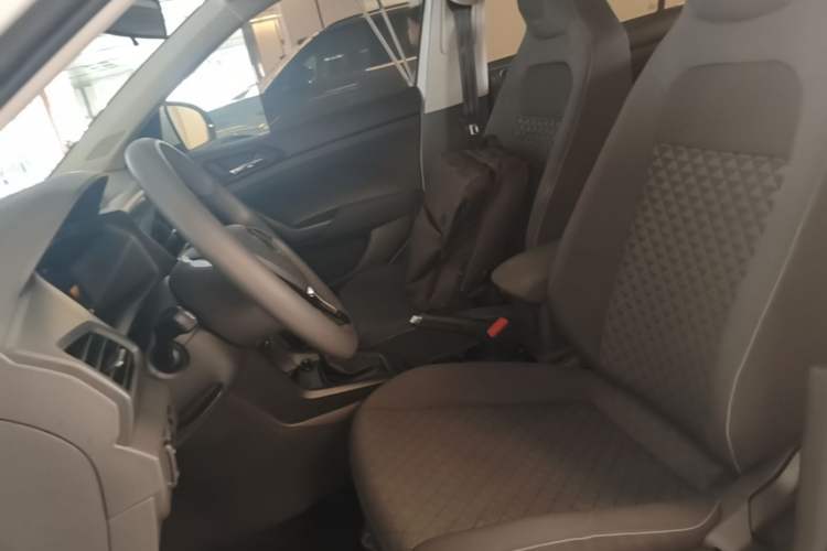Used Volkswagen T-Cross 2023 Revised 1.5L Automatic Fashion Edition Left Front Seat