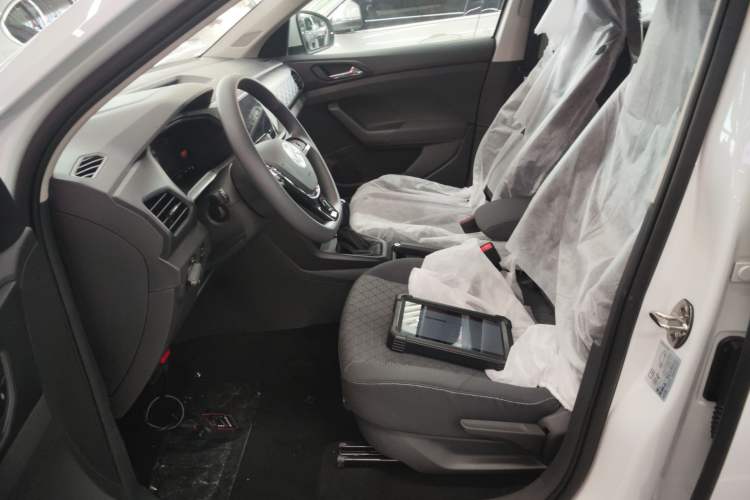 Used Volkswagen T-Cross 2023 Revised 1.5L Automatic Fashion Edition Left Front Seat