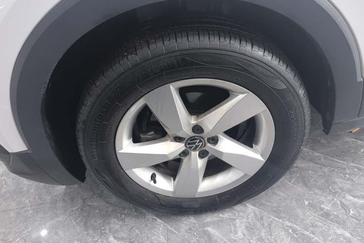 Used Volkswagen T-Cross 2023 Revised 1.5L Automatic Fashion Edition Left Front Wheel Hub