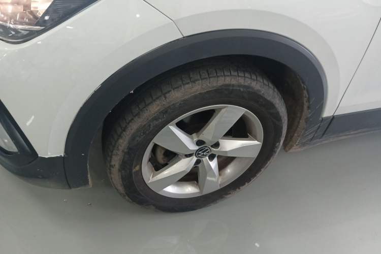 Used Volkswagen T-Cross 2023 Revised 1.5L Automatic Fashion Edition Left Front Wheel Hub