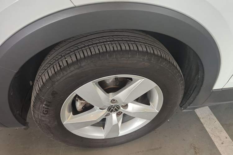Used Volkswagen T-Cross 2023 Revised 1.5L Automatic Fashion Edition Left Front Wheel Hub