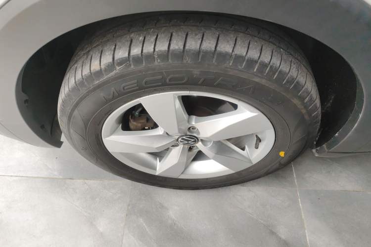 Used Volkswagen T-Cross 2023 Revised 1.5L Automatic Fashion Edition Left Front Wheel Hub