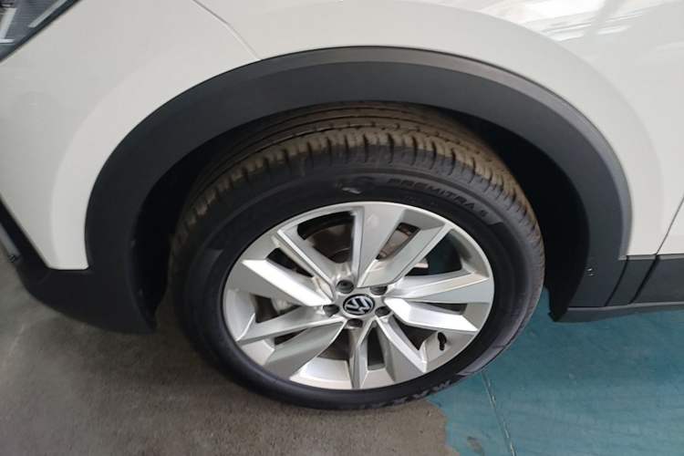 Used Volkswagen T-Cross 2023 Revised 1.5L Automatic Comfort Edition Left Front Wheel Hub