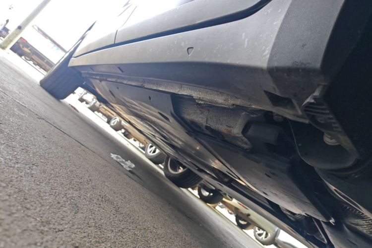 Used Volkswagen T-Cross 2023 300TSI DSG Comfort Edition Left Side Sill