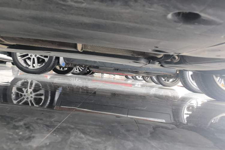 Used Volkswagen T-Cross 2023 Revised 1.5L Automatic Fashion Edition Left Side Sill