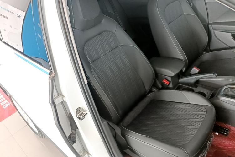 Used Volkswagen T-Cross 2023 300TSI DSG Comfort Edition Right Front Seat