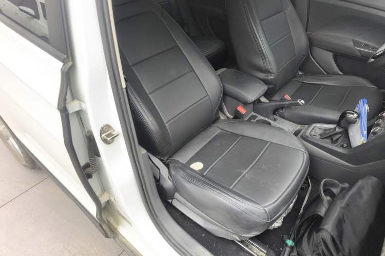 Used Volkswagen T-Cross 2023 Revised 1.5L Automatic Fashion Edition Right Front Seat
