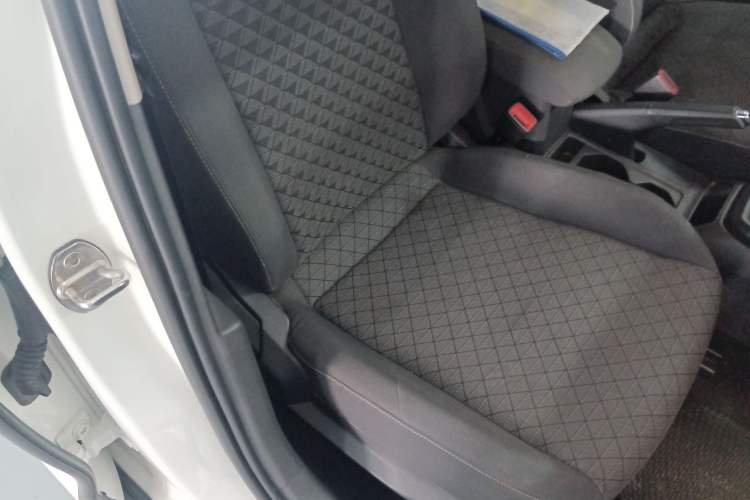 Used Volkswagen T-Cross 2023 Revised 1.5L Automatic Fashion Edition Right Front Seat