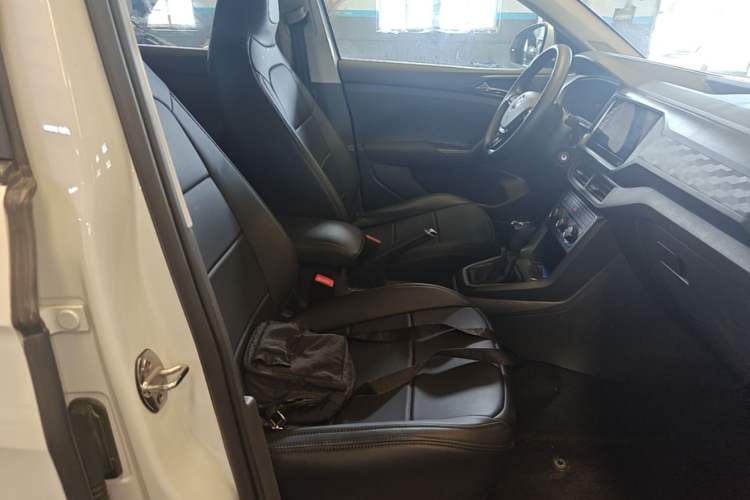 Used Volkswagen T-Cross 2023 Revised 1.5L Automatic Fashion Edition Right Front Seat