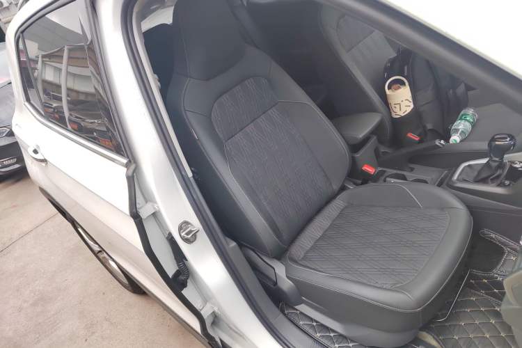 Used Volkswagen T-Cross 2023 300TSI DSG Comfort Edition Right Front Seat