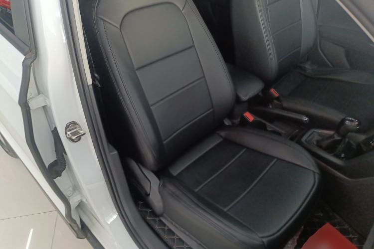 Used Volkswagen T-Cross 2023 Revised 1.5L Automatic Fashion Edition Right Front Seat