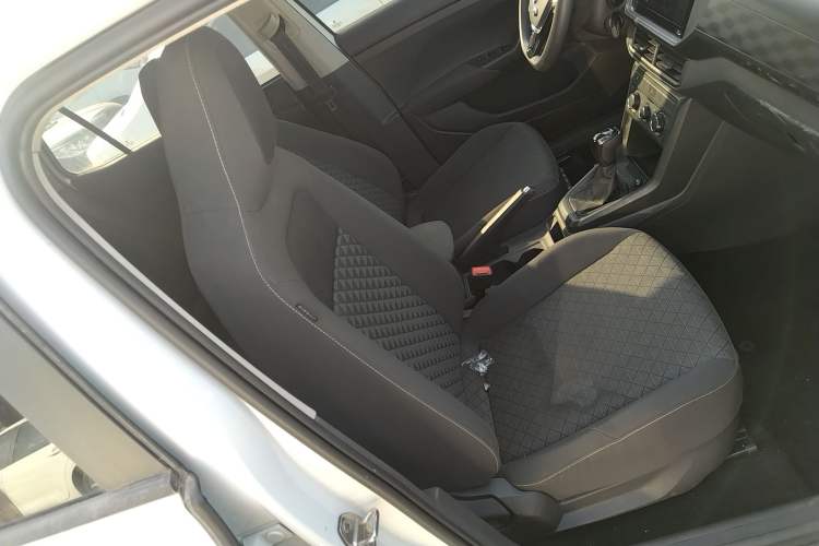 Used Volkswagen T-Cross 2023 Revised 1.5L Automatic Fashion Edition Right Front Seat