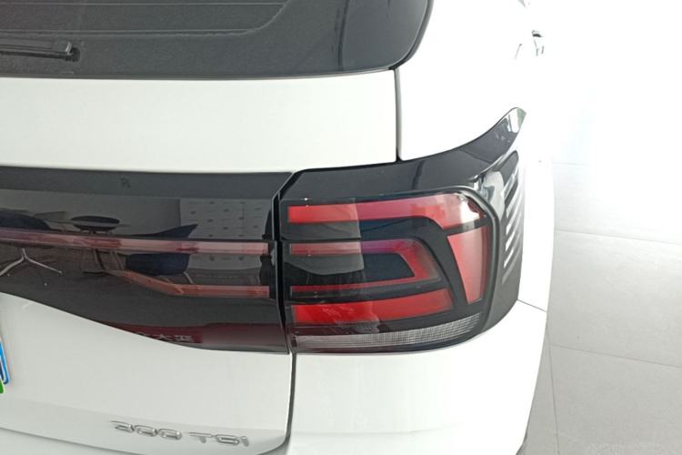 Used Volkswagen T-Cross 2023 300TSI DSG Comfort Edition Right Rear Taillight