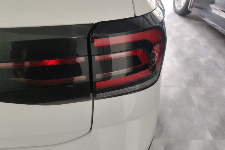 Used Volkswagen T-Cross 2023 Revised 1.5L Automatic Fashion Edition Right Rear Taillight