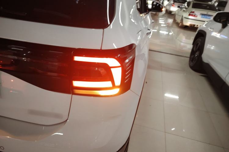 Used Volkswagen T-Cross 2023 300TSI DSG Comfort Edition Right Rear Taillight