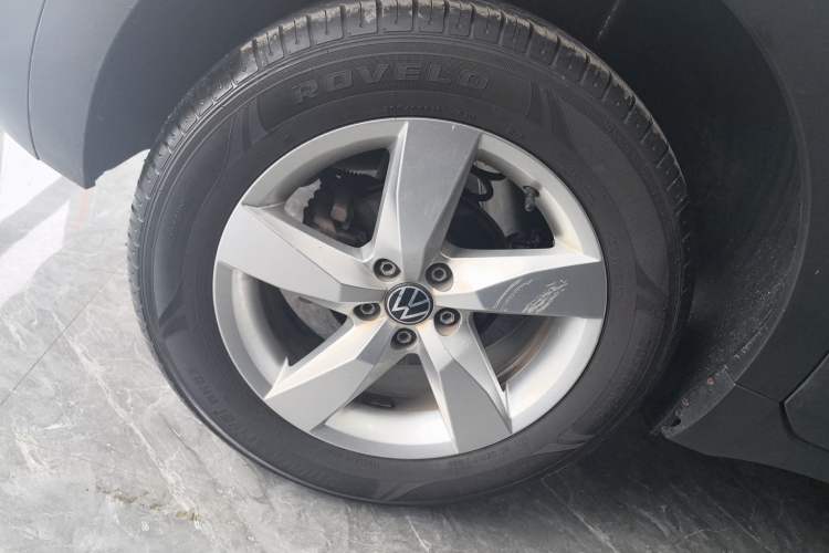 Used Volkswagen T-Cross 2023 Revised 1.5L Automatic Fashion Edition Right Rear Wheel Hub