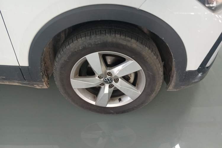 Used Volkswagen T-Cross 2023 Revised 1.5L Automatic Fashion Edition Right Rear Wheel Hub