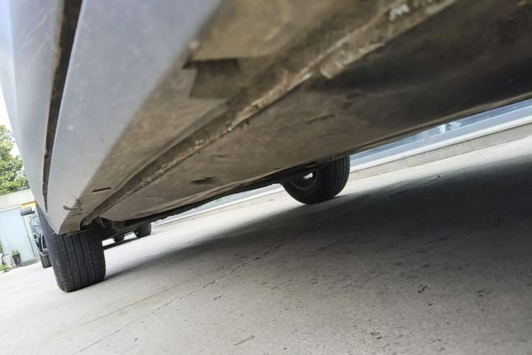 Used Volkswagen T-Cross 2023 Revised 1.5L Automatic Fashion Edition Right Side Sill