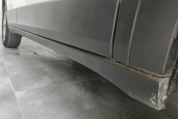 Used Volkswagen T-Cross 2023 Revised 1.5L Automatic Fashion Edition Right Side Sill