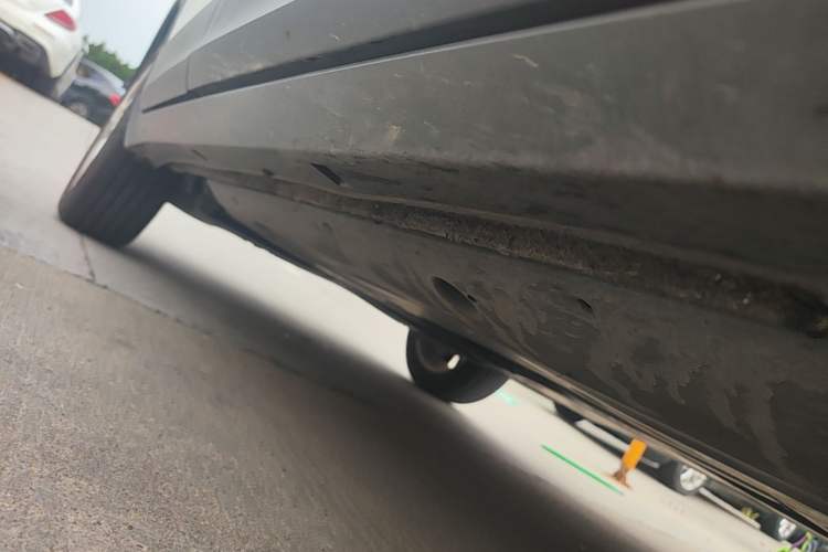 Used Volkswagen T-Cross 2023 300TSI DSG Comfort Edition Right Side Sill
