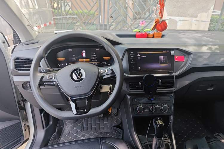 Used Volkswagen T-Cross 2023 Revised 1.5L Automatic Fashion Edition Steering Wheel