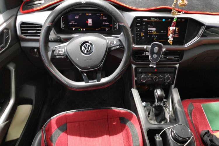 Used Volkswagen T-Cross 2023 300TSI DSG Comfort Edition Steering Wheel