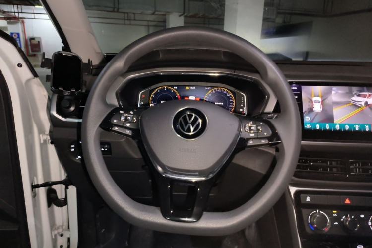 Used Volkswagen T-Cross 2023 300TSI DSG Comfort Edition Steering Wheel
