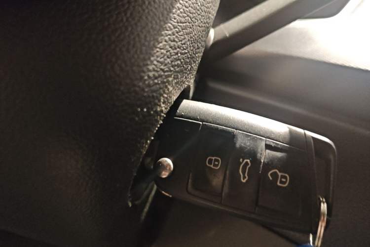 Used Volkswagen T-Cross 2023 Revised 1.5L Automatic Fashion Edition Vehicle Key