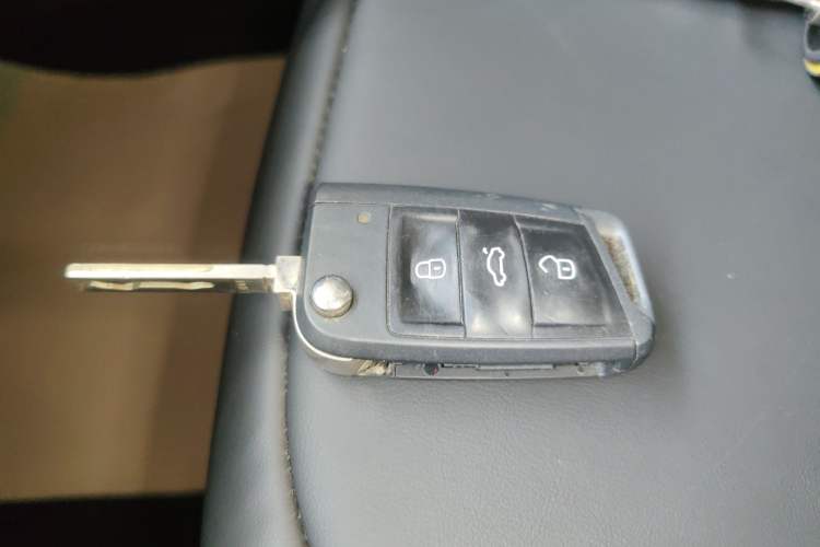 Used Volkswagen T-Cross 2023 Revised 1.5L Automatic Fashion Edition Vehicle Key