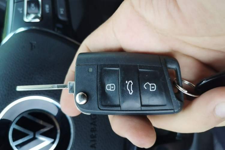 Used Volkswagen T-Cross 2023 Revised 1.5L Automatic Fashion Edition Vehicle Key