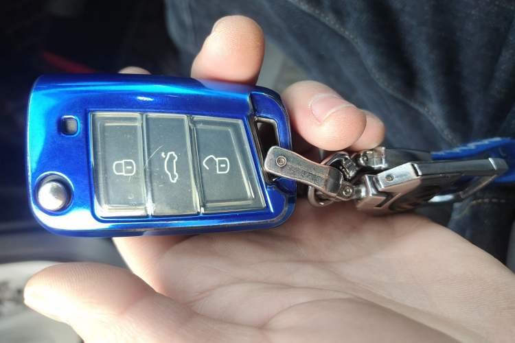 Used Volkswagen T-Cross 2023 280TSI DSG Comfort Edition Vehicle Key