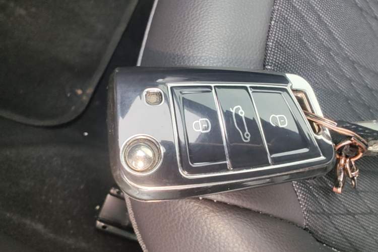 Used Volkswagen T-Cross 2023 300TSI DSG Comfort Edition Vehicle Key