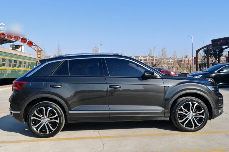 Used Volkswagen T-ROC 2018 280TSI DSG Two-Wheel-Drive Comfort Version China V Standard Exterior 14