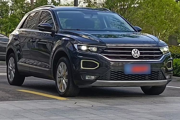Used Volkswagen T-ROC 2018 230TSI DSG Two-Wheel Drive Advanced Version China V Standard Exterior 2