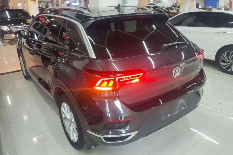 Used Volkswagen T-ROC 2018 230TSI DSG Two-Wheel Drive Advanced Version China VI Standard Rear Left 45 Deg