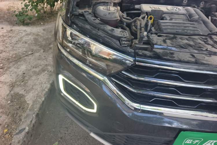 Used Volkswagen T-ROC 2018 280TSI DSG Two-Wheel Drive Advanced Version China V Emission Standard Right Front Headlight