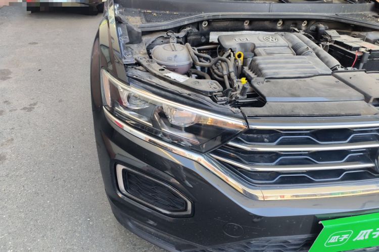 Used Volkswagen T-ROC 2018 280TSI DSG Two-Wheel-Drive Comfort Version China V Standard Right Front Headlight