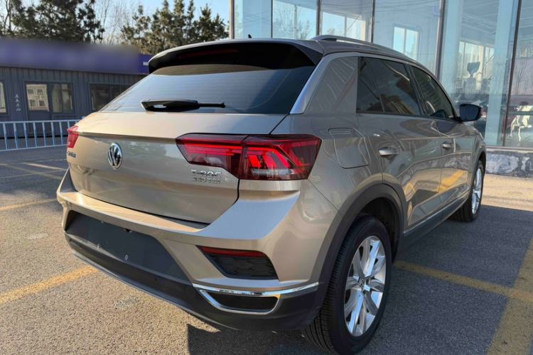 Used Volkswagen T-ROC 2018 230TSI DSG Two-Wheel Drive Advanced Version China VI Standard Exterior 5