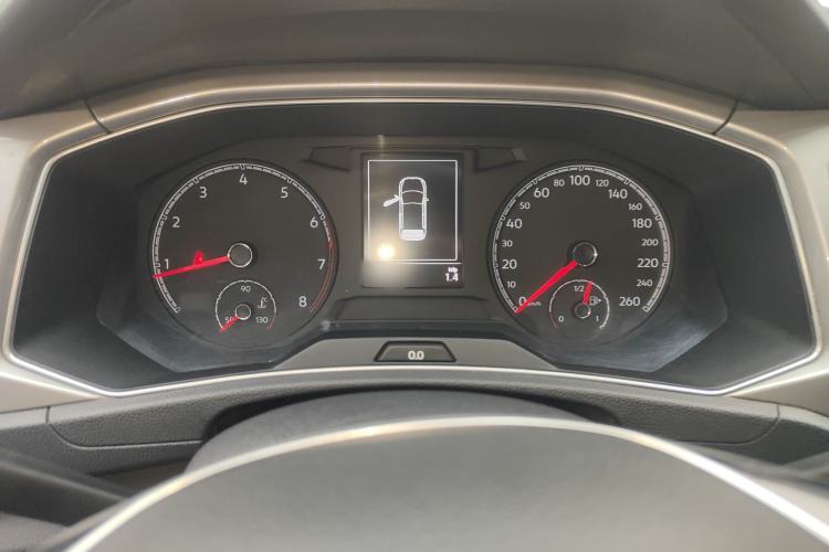 Used Volkswagen T-ROC 2018 230TSI DSG Two-Wheel Drive Advanced Version China V Standard Instrument Cluster
