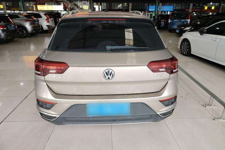 Used Volkswagen T-ROC 2018 280TSI DSG Two-Wheel-Drive Luxury Version China V Emission Standard Rear