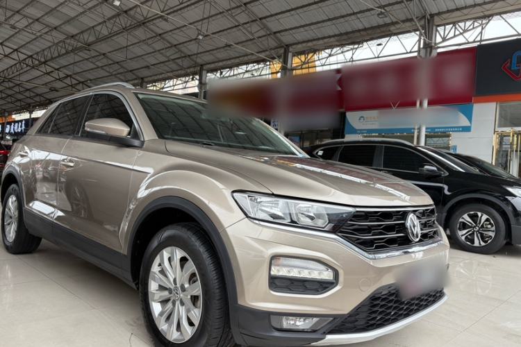 Used Volkswagen T-ROC 2018 230TSI DSG Two-Wheel Drive Fashion Edition China V Standard Exterior 2