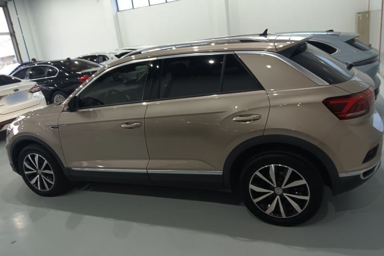 Used Volkswagen T-ROC 2018 280TSI DSG Two-Wheel-Drive Comfort Version China V Standard Exterior 3