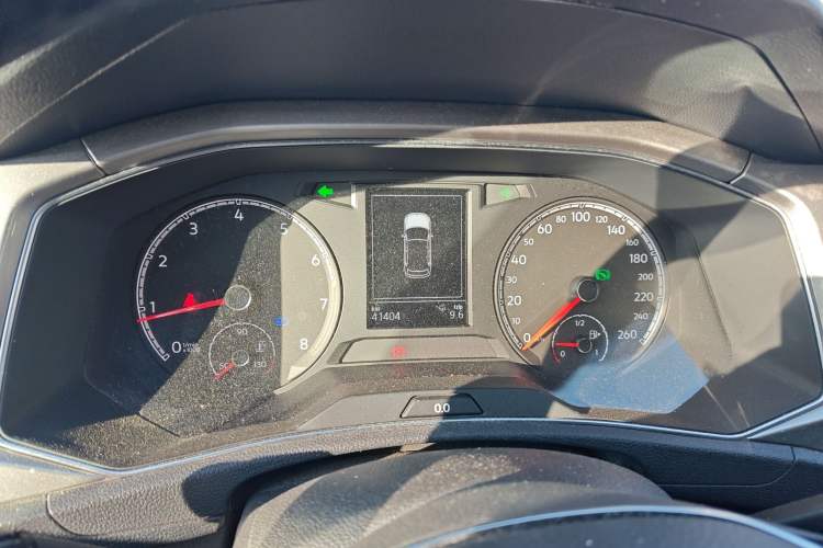 Used Volkswagen T-ROC 2018 230TSI DSG Two-Wheel Drive Advanced Version China V Standard Instrument Cluster