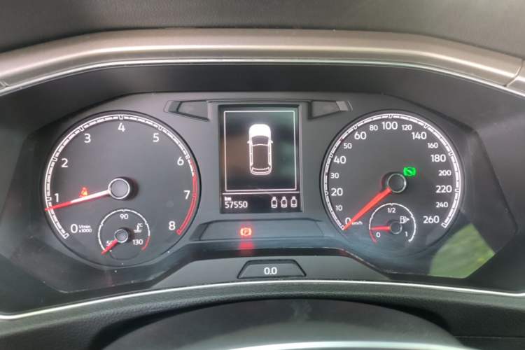 Used Volkswagen T-ROC 2018 230TSI DSG Two-Wheel Drive Advanced Version China V Standard Instrument Cluster