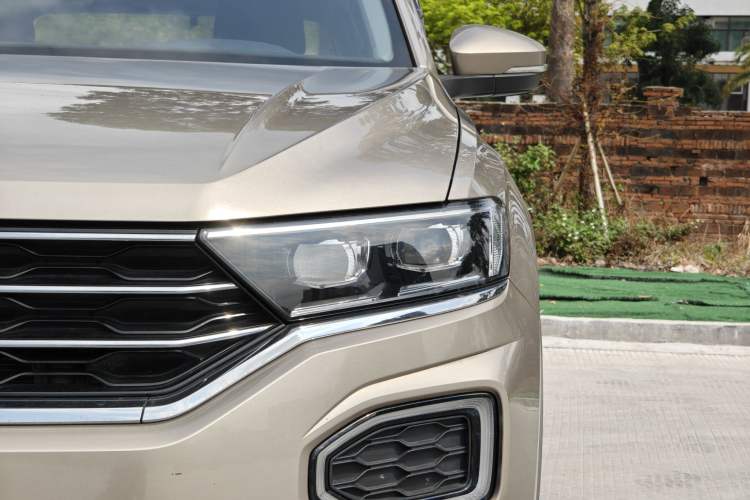 Used Volkswagen T-ROC 2018 280TSI DSG Two-Wheel-Drive Comfort Version China V Standard Left Front Headlight